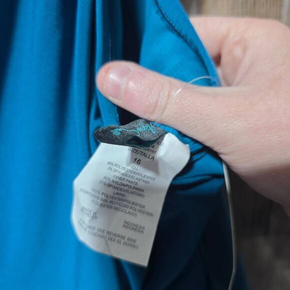 Aqua Green Swimsuit 16 Womens Blue One Piece Swim Romper Pockets UPF 50+ NWT - Picture 6 of 6